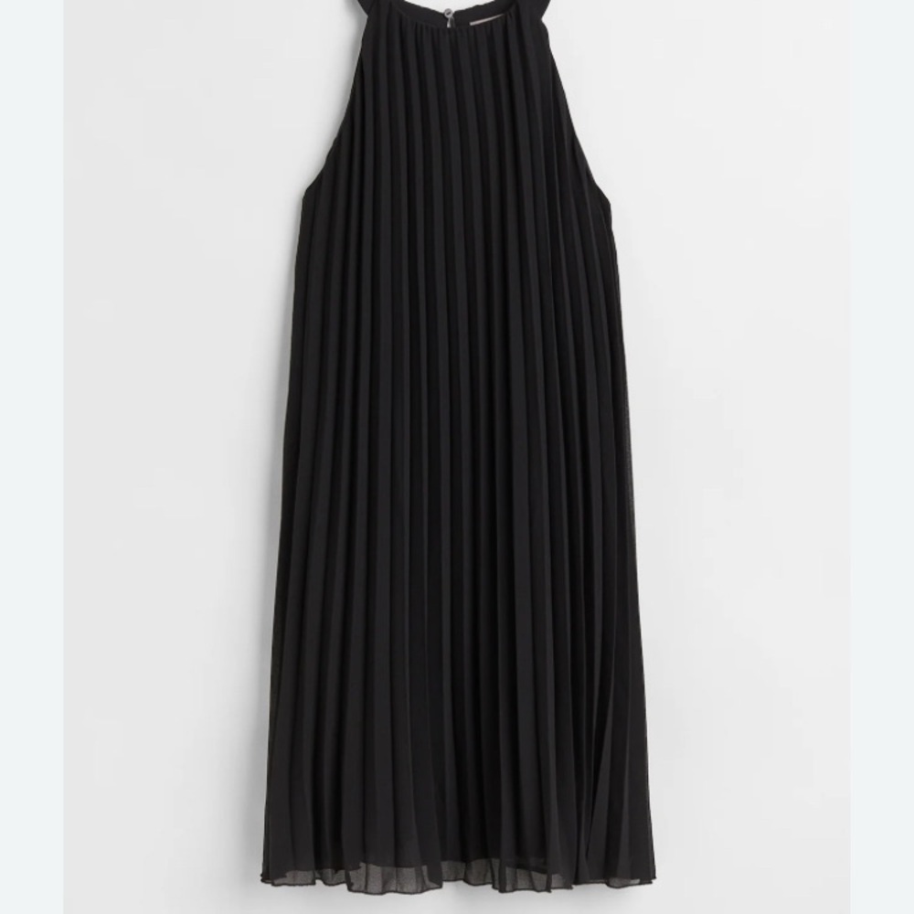 H&M Black Pleated Dress size XL